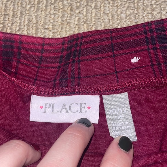 Red and Black Plaid Skirt - Picture 2 of 2